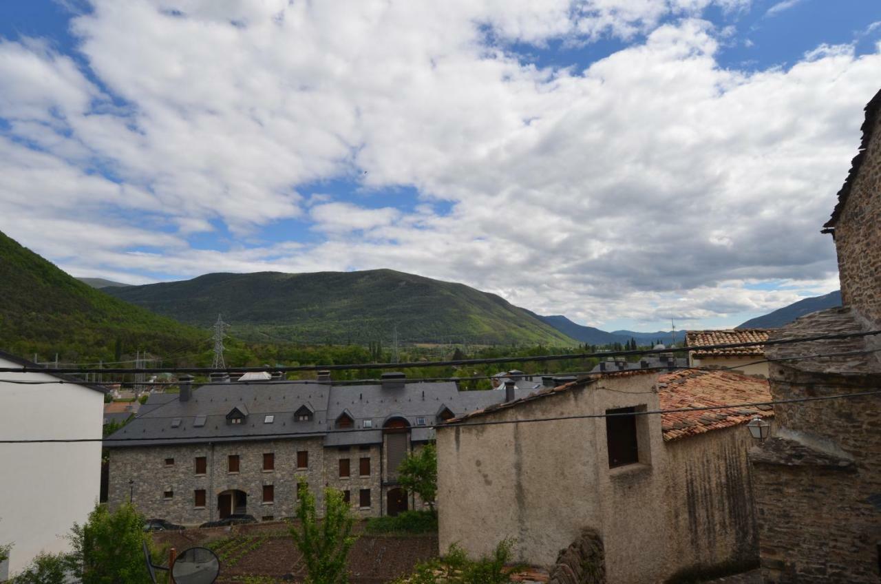 Apartamento Pena Erata Lägenhet Biescas  Exteriör bild